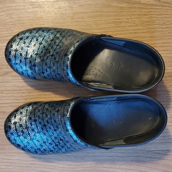 Dansko clogs - Picture 6 of 12